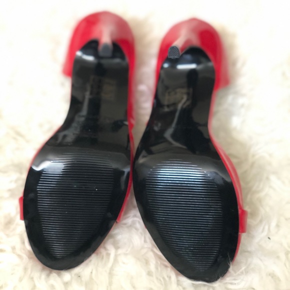 Beautiful red high heel stilettos BNWT - Picture 5 of 6